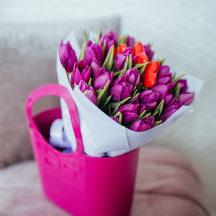 03001055_kvetinova-taska-sweet-fialove-tulipany