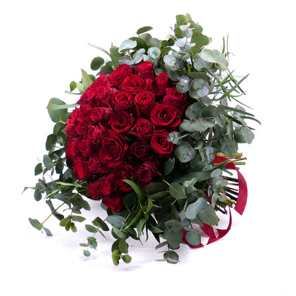 03001376_perla-cervene-ruze-a-eukalyptus-mix