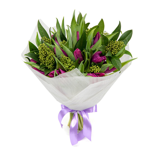 03001611_sweet-fialove-tulipany-skimmia