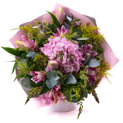 03001639_sweet-pink-hydrangea-and-pink-lily