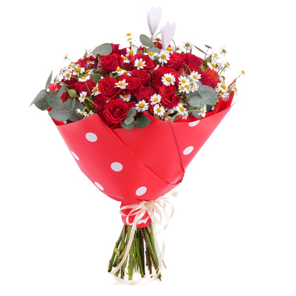 03001991_sweet-cervene-trsove-ruze-hermanky-a-eukaluptus