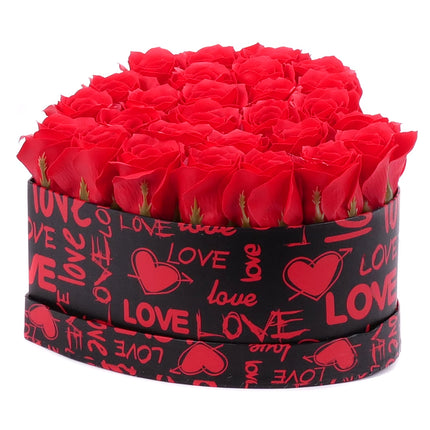 03002048_irigo-cerny-box-srdce-i-love-you-l-27-parfem-vonave-ruze