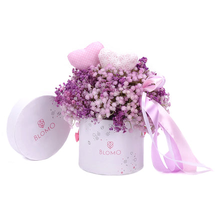 03101523_irigo-bily-blomo-box-s-fialova-gypsophila-a-srdicka
