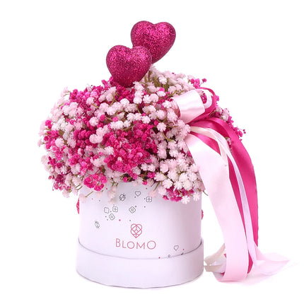 03101528_irigo-bily-blomo-box-s-ruzova-gypsophila-a-srdicka