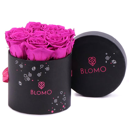 03101536_in-eterno-cerny-blomo-box-s-8-ruzi-monalisa-hot-pink