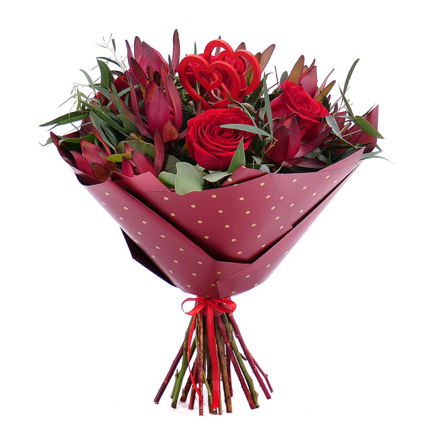 Sweet červené růže leucadendron