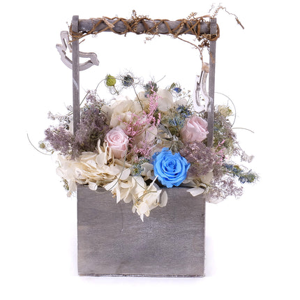 In eterno aranžmán hortenzia a farebné ruže