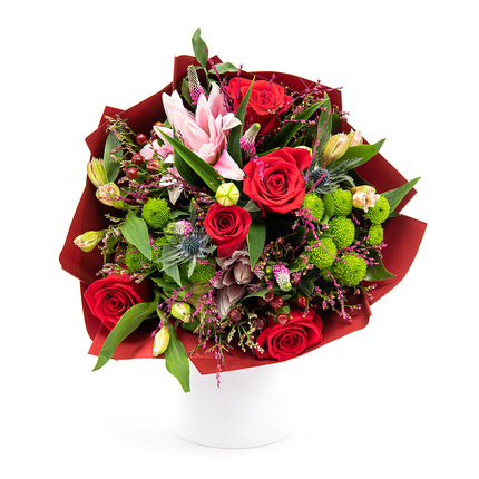 Sweet červené růže a lilie