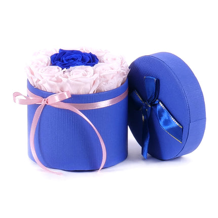In eterno modrý okrúhly box "S" ružové ruže