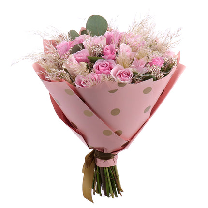 Sweet ružové ruže ozothamnus a cortadéria