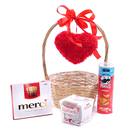 Dárkový proutěný košík červené srdce