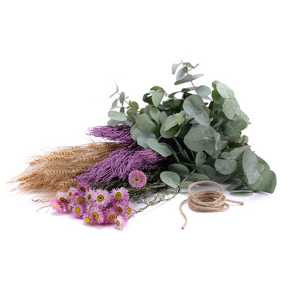 DIY kytice - Eucalyptus Cinerea, klasy a fialové slaměnky ve váze