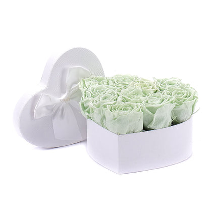 In eterno bílé srdce "S" 10 růží lime green