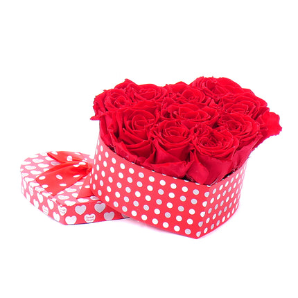 In eterno červené srdce HAPPY DAY "M" 11 rudých růží