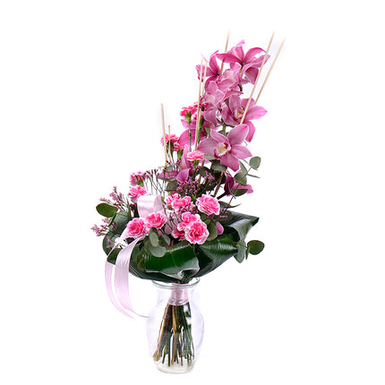 Orchidej růžová na vysoko