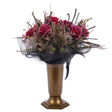 Irigo smútočná kytica bordové ruže, eukalyptus a váza