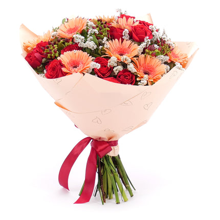 Sweet červené růže a meruňkové gerbery