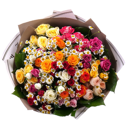 Sweet trsové barevné růže s heřmánky